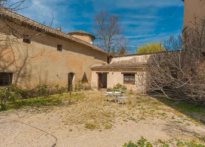 Ciel Bleu Chateau D'allemagne * Allemagne-en-Provence